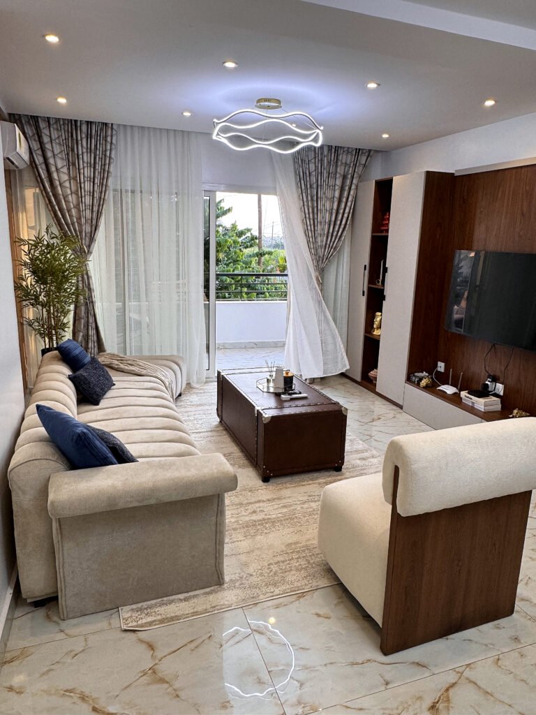 ACCEUIL living room 3